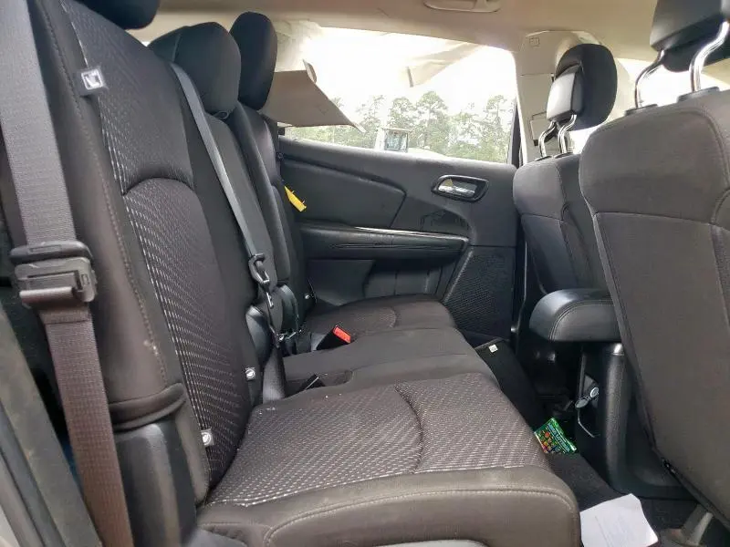 2020 DODGE JOURNEY SE  