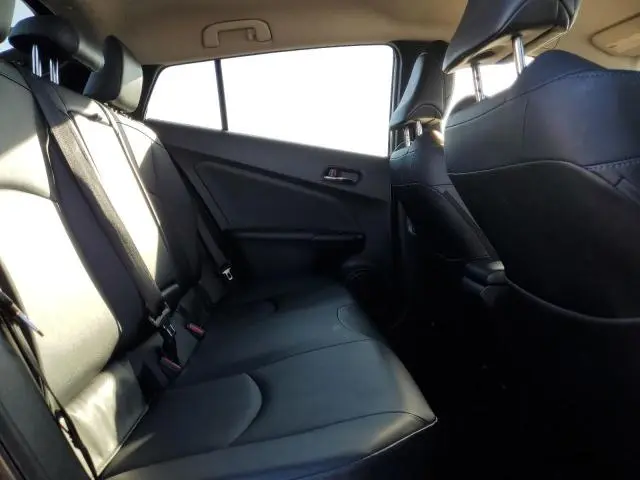 2018 TOYOTA PRIUS 