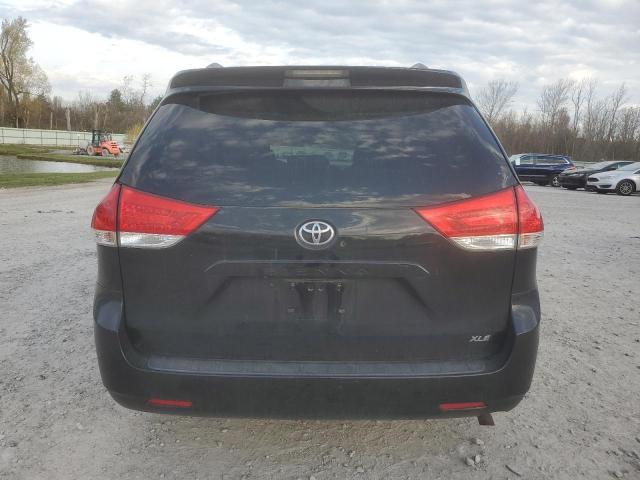 2012 TOYOTA SIENNA XLE