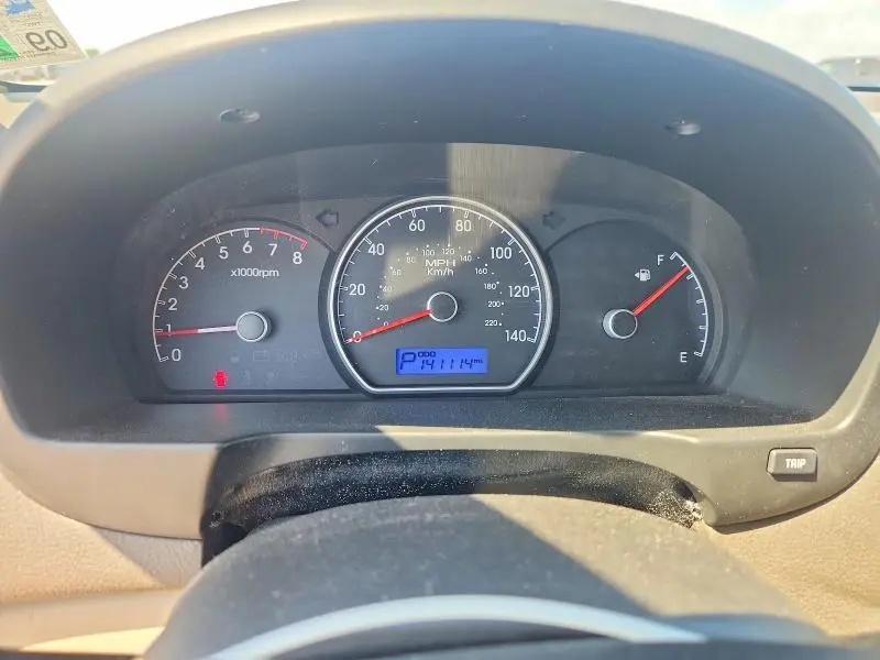 2010 HYUNDAI ELANTRA GLS  