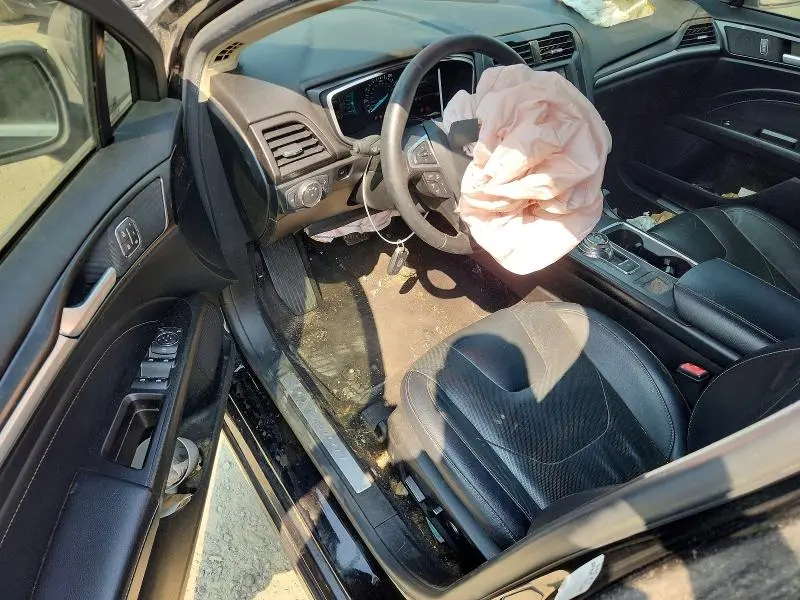 2019 FORD FUSION TITANIUM  