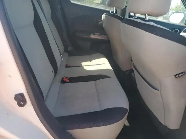 2013 NISSAN JUKE S  
