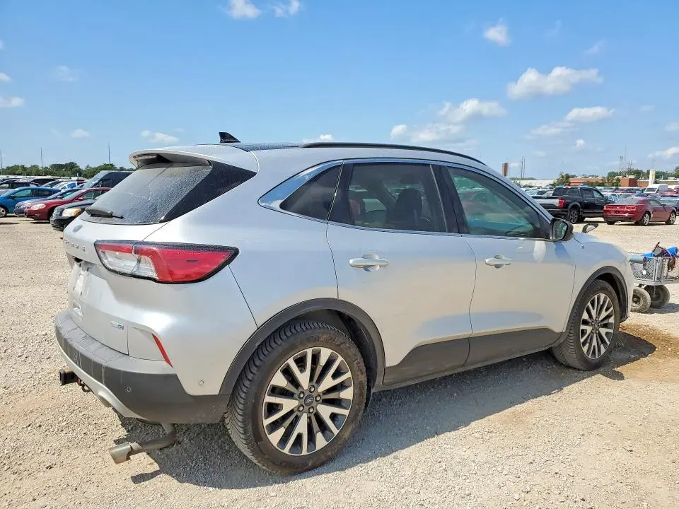 2020 FORD ESCAPE TITANIUM  
