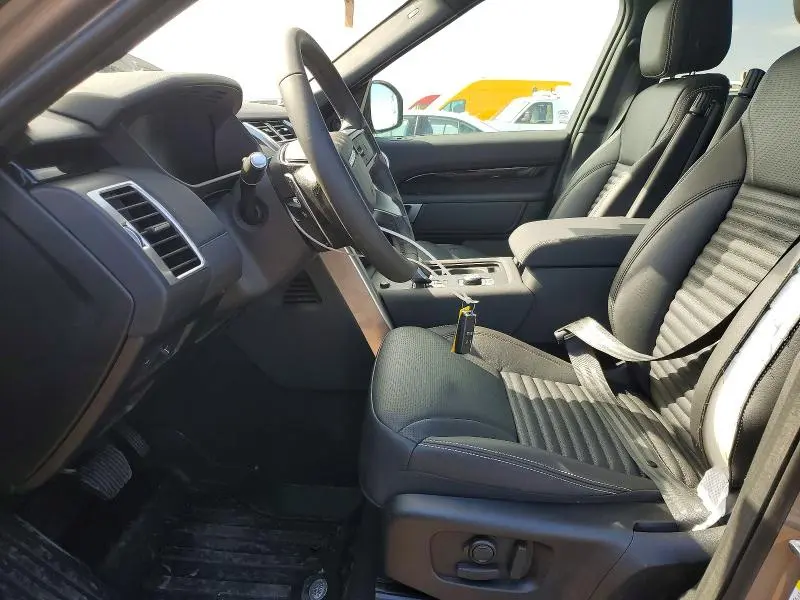 2026 LAND ROVER DISCOVERY S  