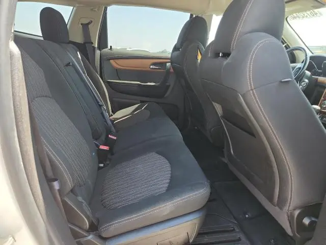 2014 CHEVROLET TRAVERSE LT  