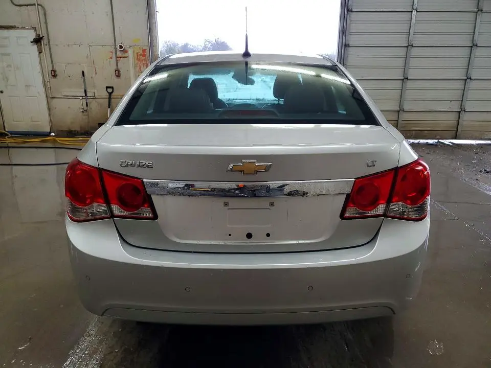 2011 CHEVROLET CRUZE LT  
