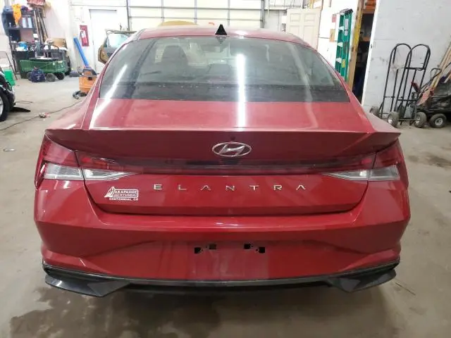 2022 HYUNDAI ELANTRA SEL  