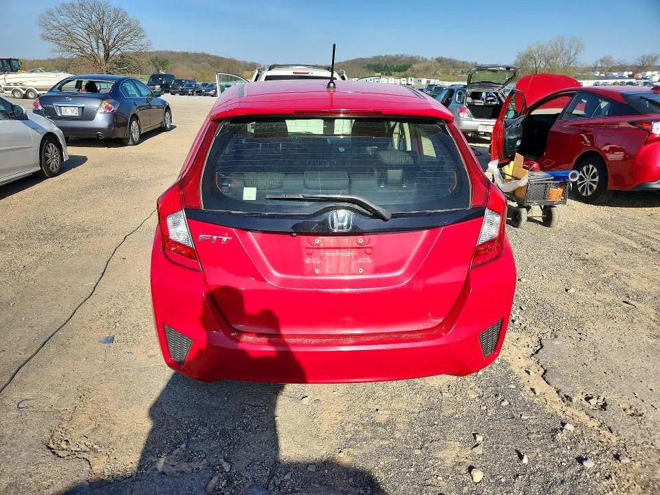 2016 HONDA FIT LX  