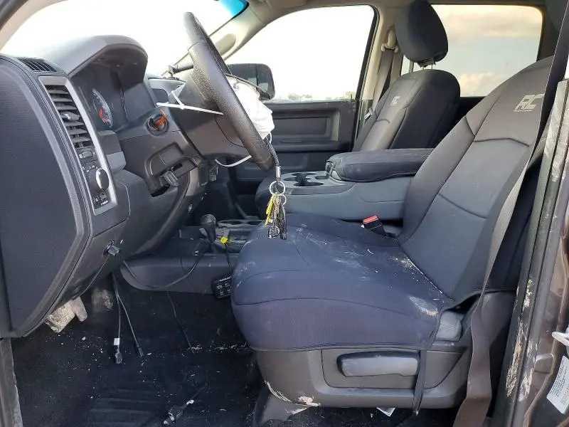 2015 RAM 2500 ST  