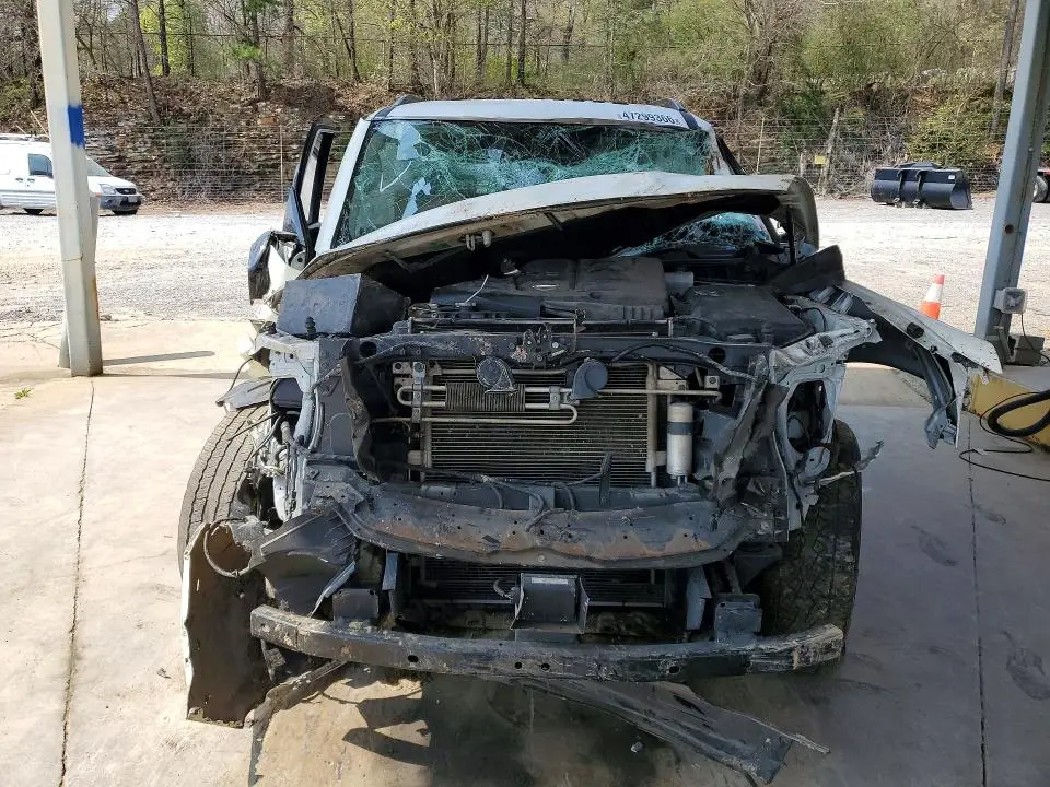 2019 NISSAN ARMADA SL  