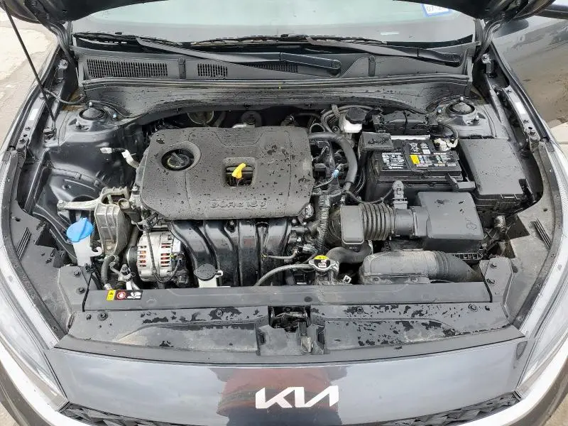 2024 KIA FORTE LX  