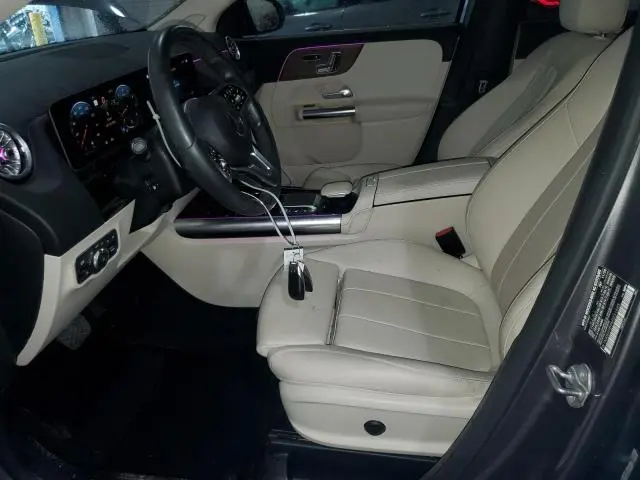 2021 MERCEDES-BENZ GLA 250 4MATIC  