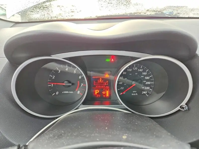 2011 MITSUBISHI OUTLANDER ES  