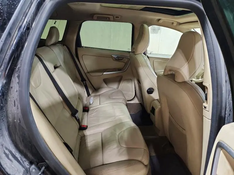 2010 VOLVO XC60 T6  