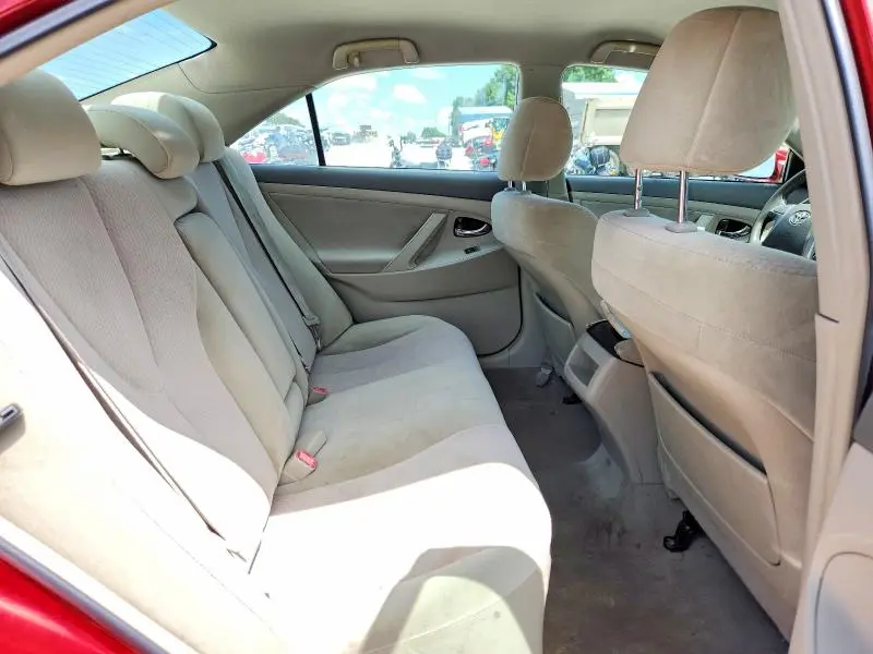 2011 TOYOTA CAMRY LE  