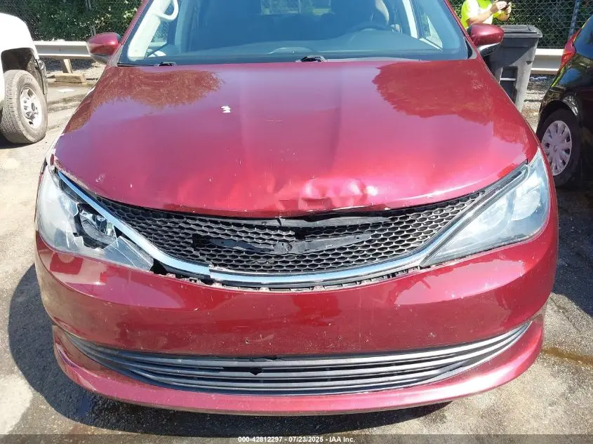 2017 CHRYSLER PACIFICA TOURING