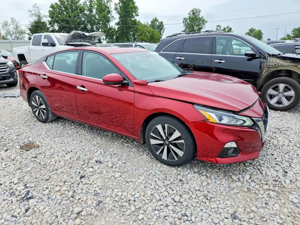 2020 NISSAN ALTIMA SV  