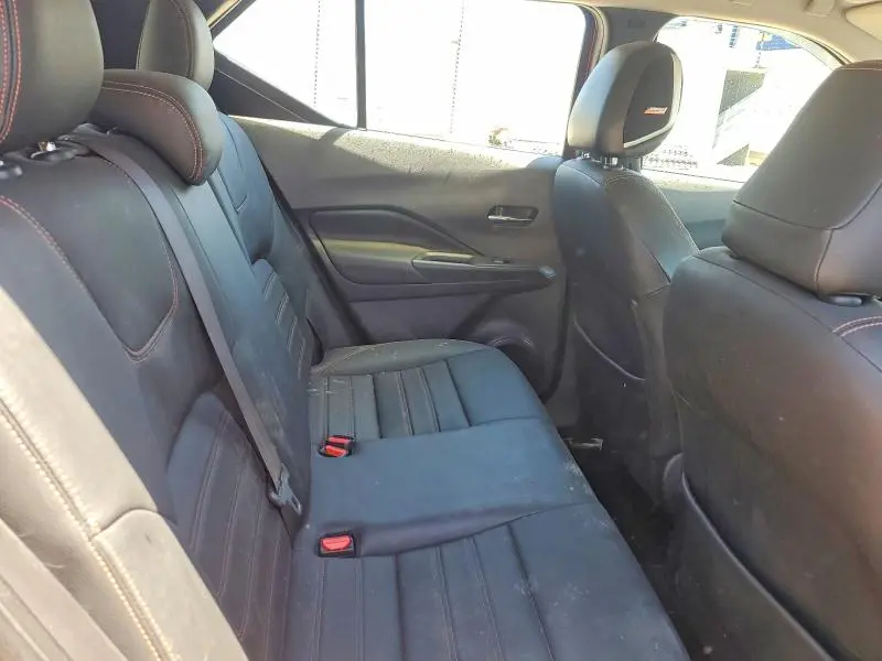 2019 NISSAN KICKS SR  
