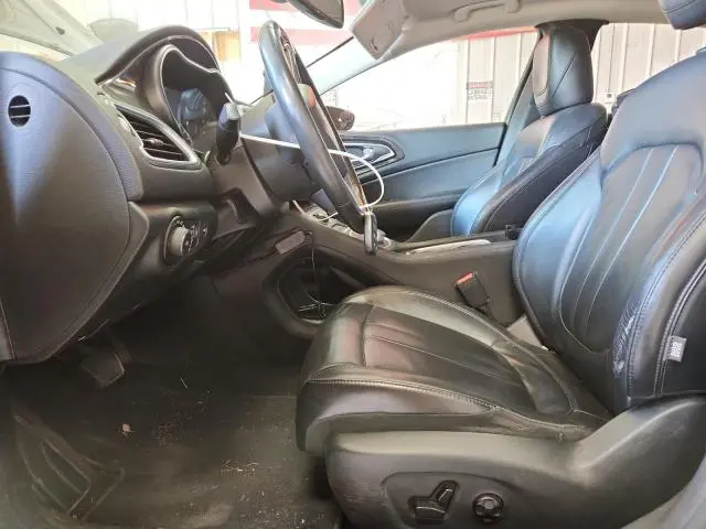 2016 CHRYSLER 200 C