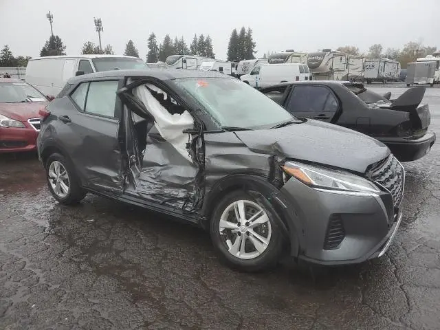 2024 NISSAN KICKS S  