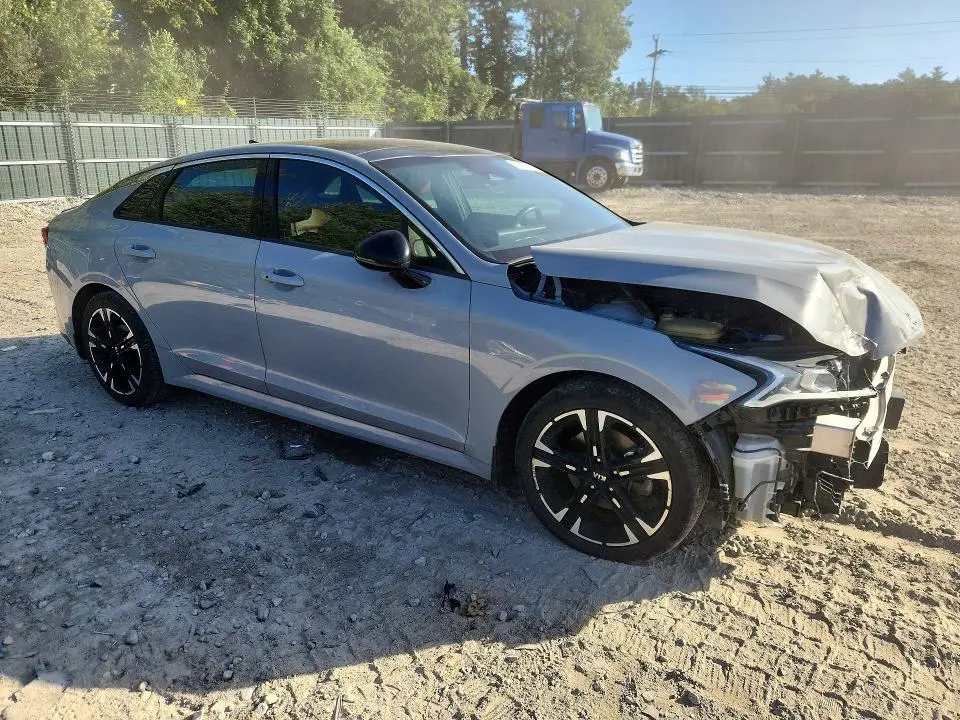 2021 KIA K5 GT LINE  