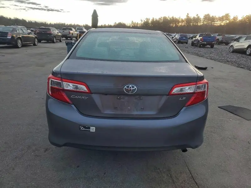 2014 TOYOTA CAMRY L  