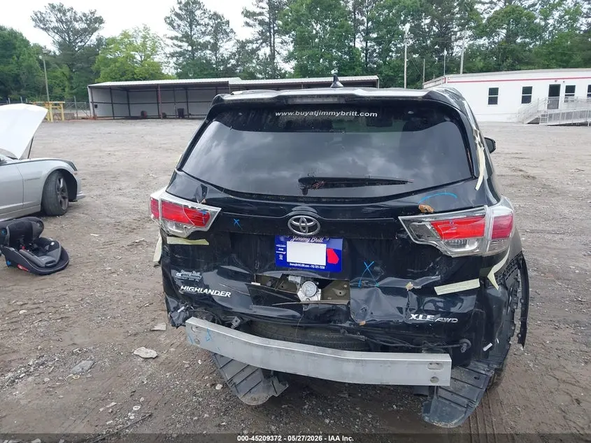 2016 TOYOTA HIGHLANDER XLE V6