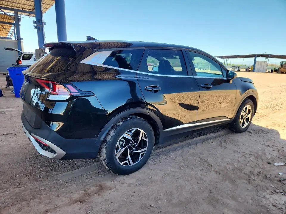 2023 KIA SPORTAGE LX  