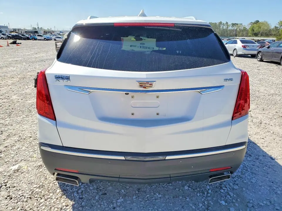 2017 CADILLAC XT5 LUXURY  