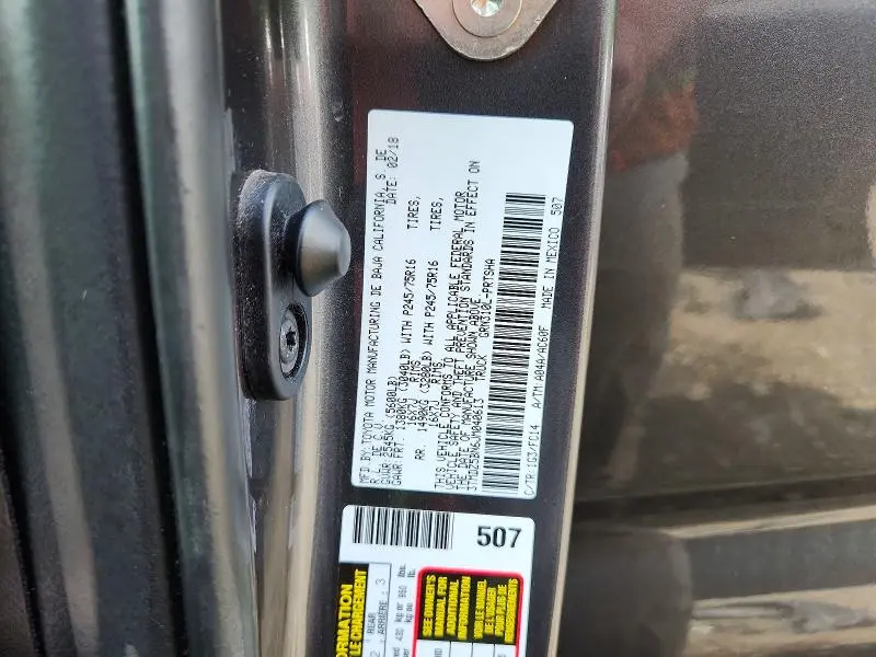 2018 TOYOTA TACOMA SR5 V6  