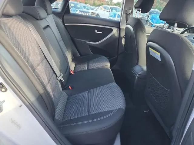 2013 HYUNDAI ELANTRA GT   