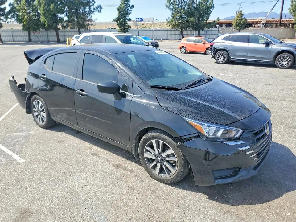 2024 NISSAN VERSA S  