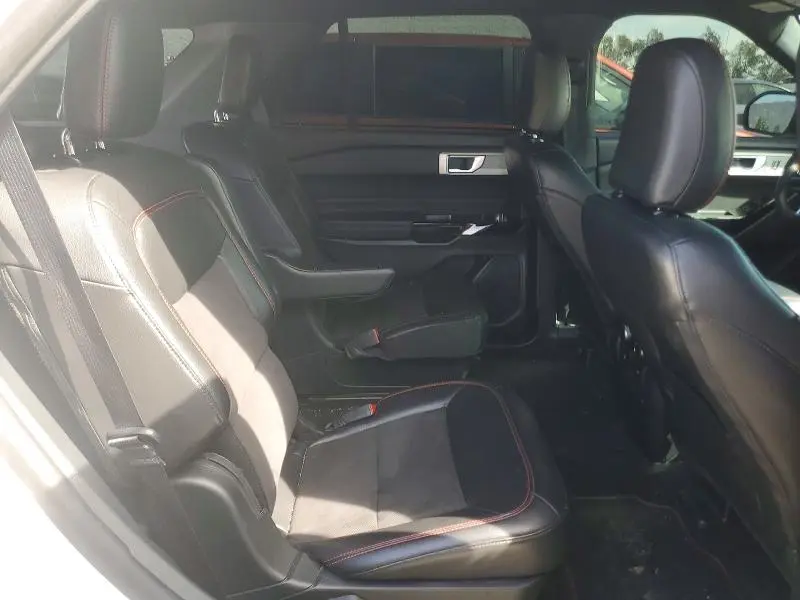 2024 FORD EXPLORER ST-LINE  