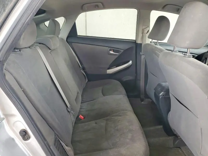 2013 TOYOTA PRIUS TWO  
