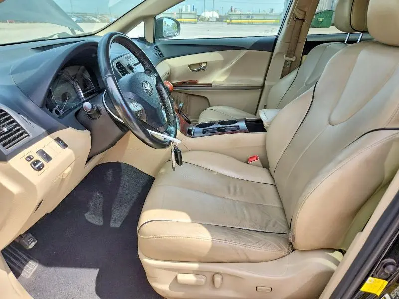 2011 TOYOTA VENZA AWD V6  