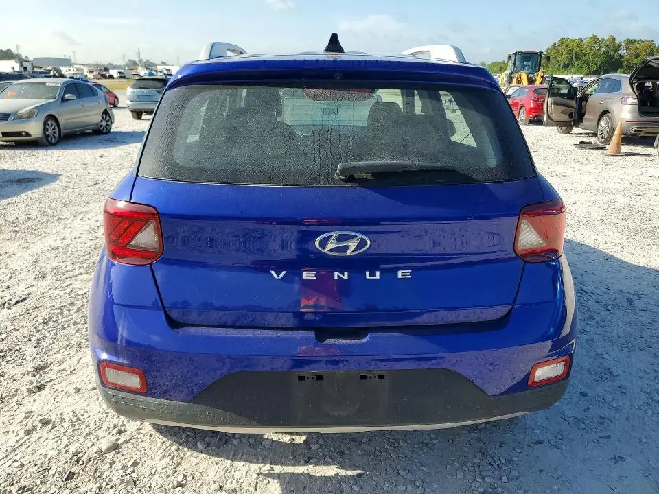 2022 HYUNDAI VENUE LIMITED  