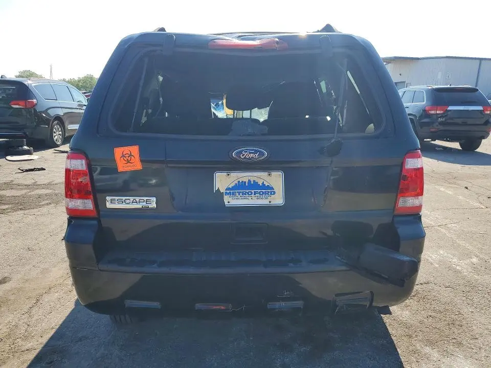 2011 FORD ESCAPE XLT  