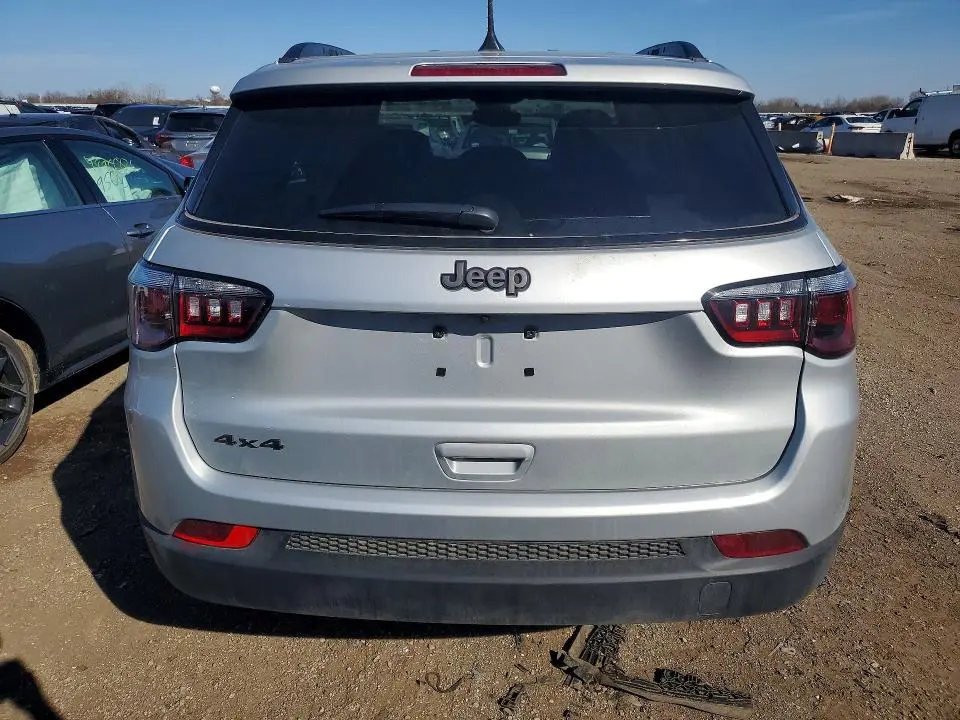 2026 JEEP COMPASS LATITUDE  