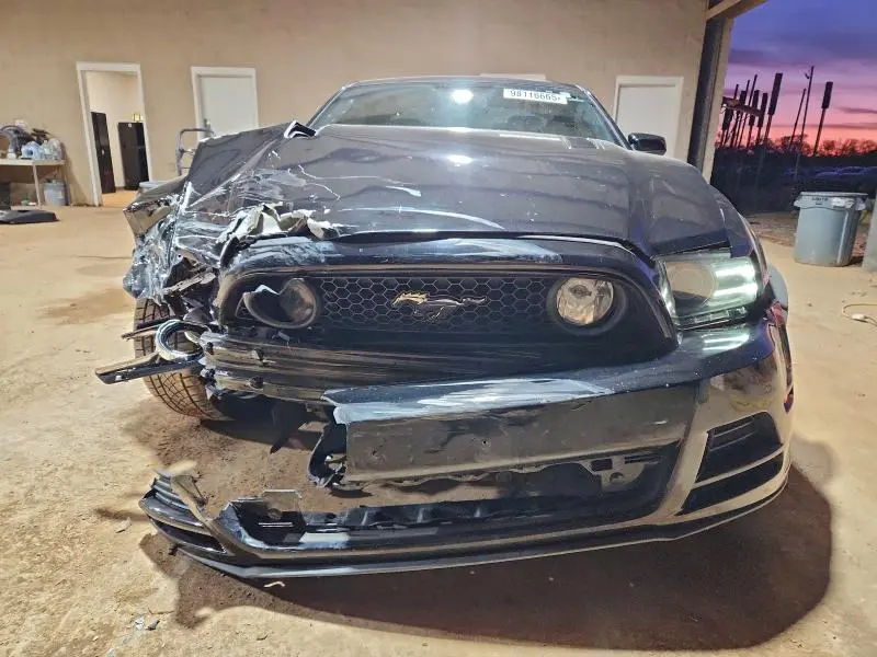 2013 FORD MUSTANG GT  