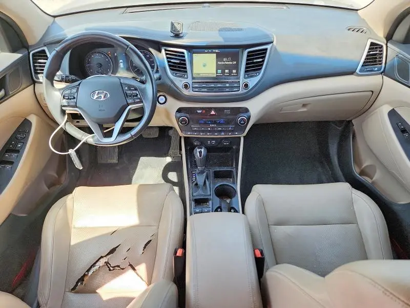 2016 HYUNDAI TUCSON   