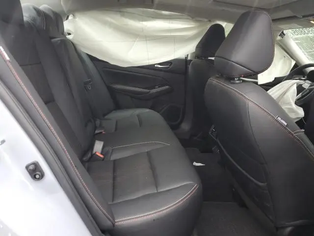 2024 NISSAN ALTIMA SR  