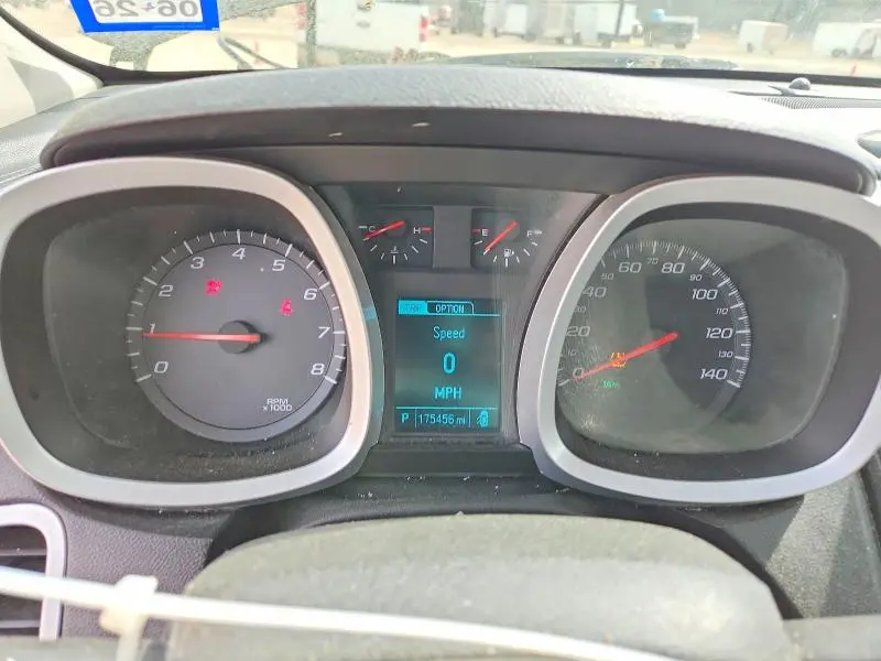 2016 CHEVROLET EQUINOX LT  