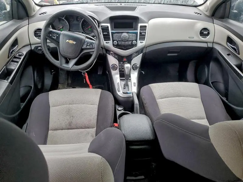 2013 CHEVROLET CRUZE LS  