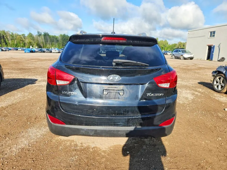 2011 HYUNDAI TUCSON GLS  