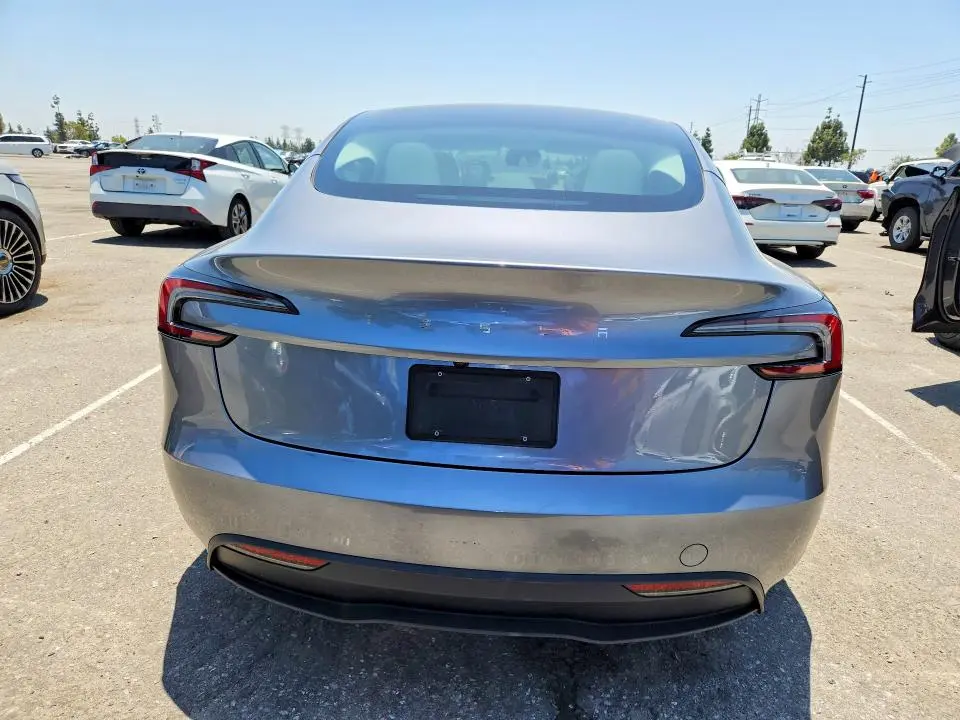 2025 TESLA MODEL 3   
