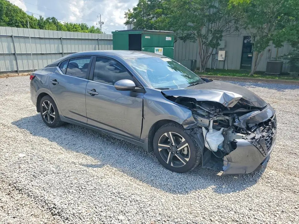 2024 NISSAN SENTRA SV  