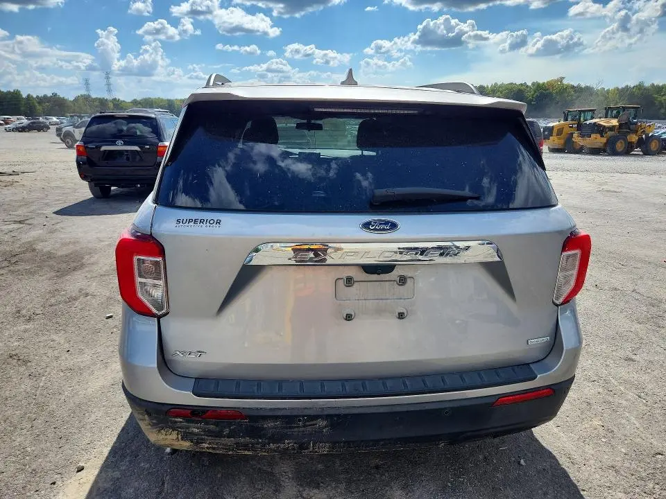 2020 FORD EXPLORER XLT  