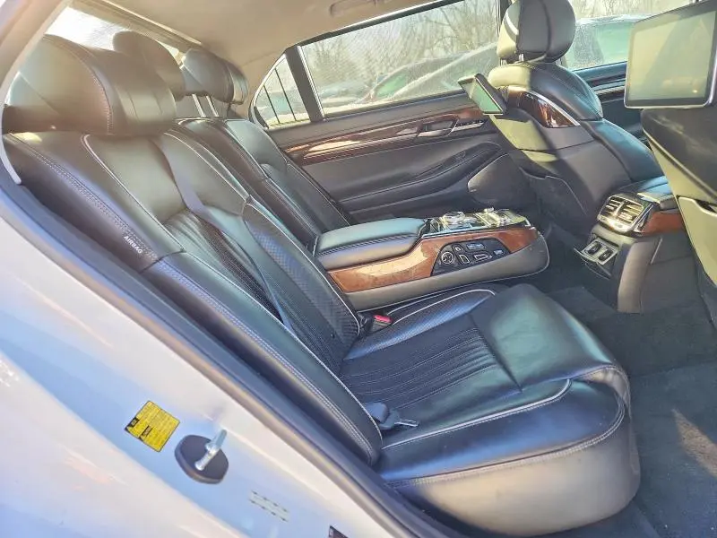 2018 GENESIS G90 ULTIMATE  