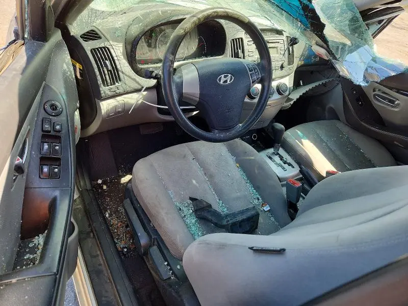 2010 HYUNDAI ELANTRA GLS  