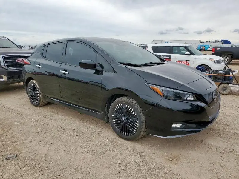 2024 NISSAN LEAF SV PLUS  
